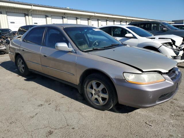 2000 Honda Accord Se VIN: 1HGCG5673YA047895 Lot: 43172584