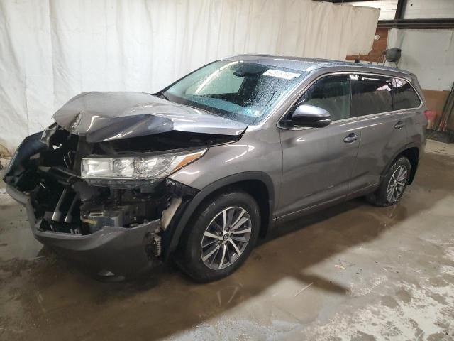 2018 Toyota Highlander SE