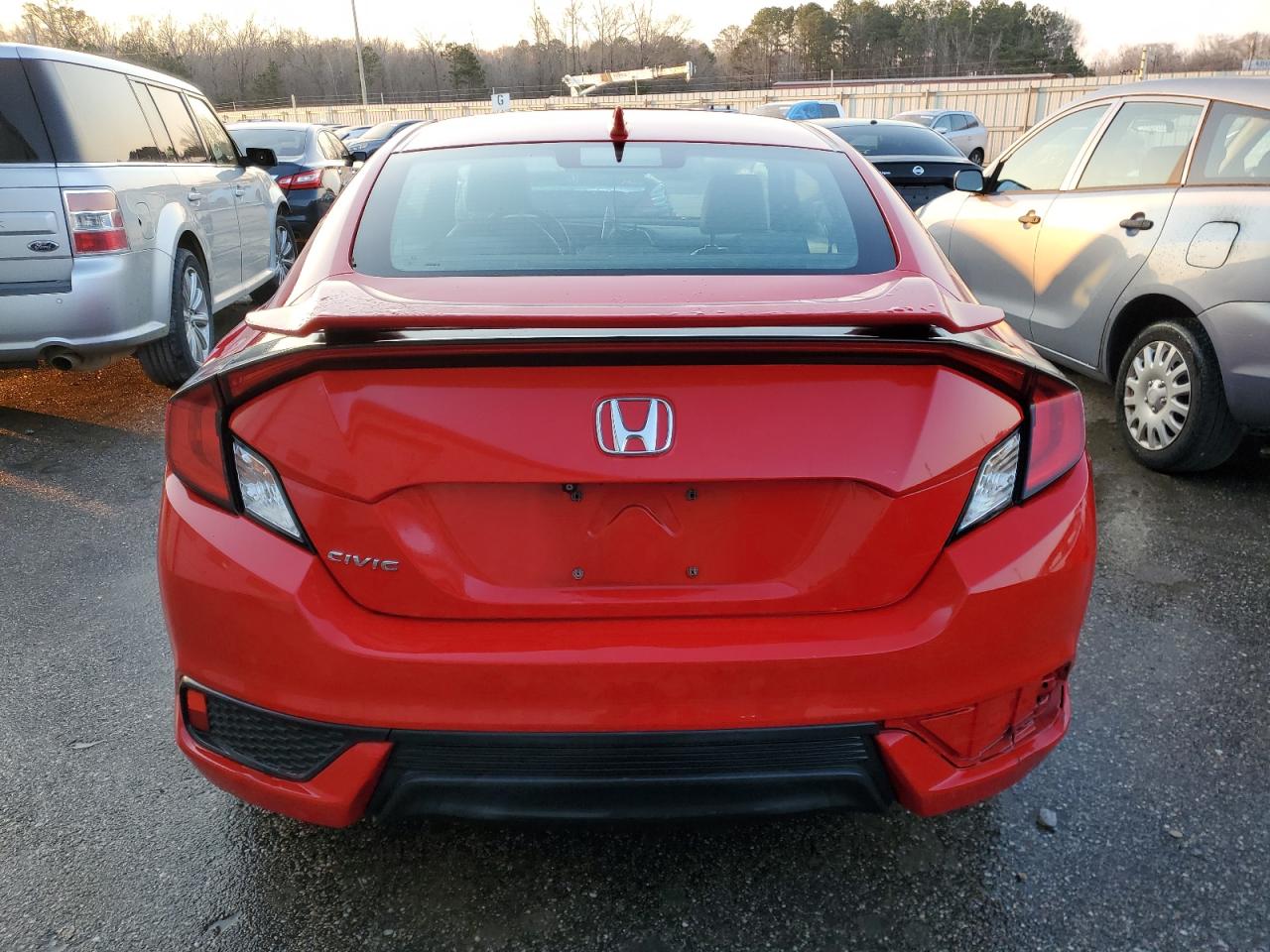 2HGFC3B70HH355563 HONDA CIVIC 2017