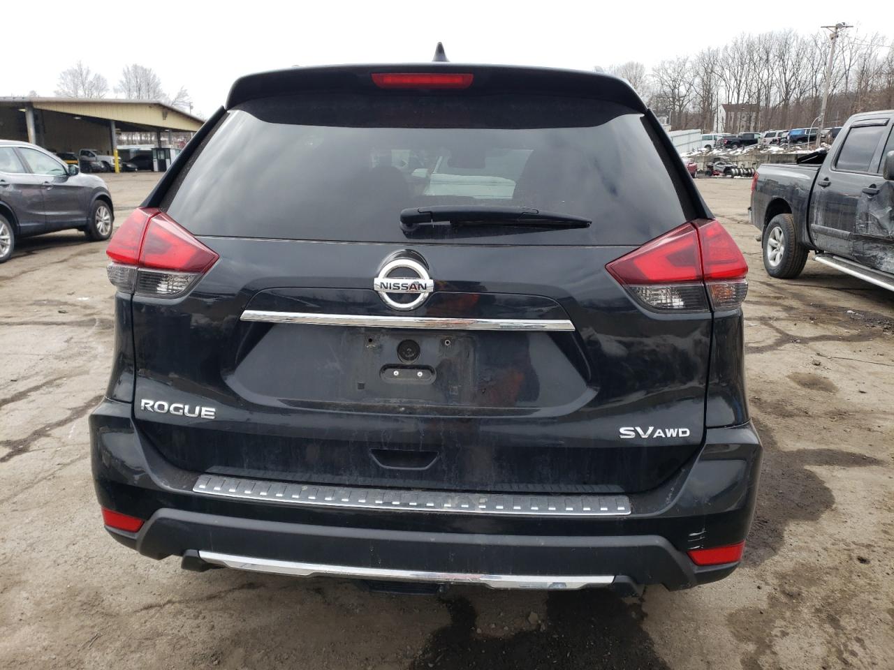 5N1AT2MV5HC822862 NISSAN ROGUE 2017
