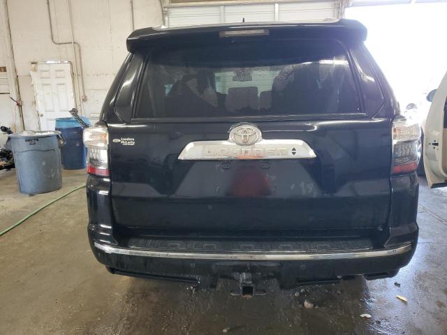 2019 TOYOTA 4RUNNER SR JTEBU5JR5K5633148