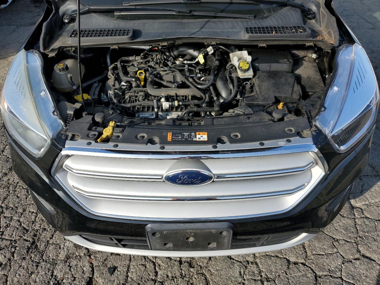 1FMCU0GD4HUF08756 FORD ESCAPE 2017