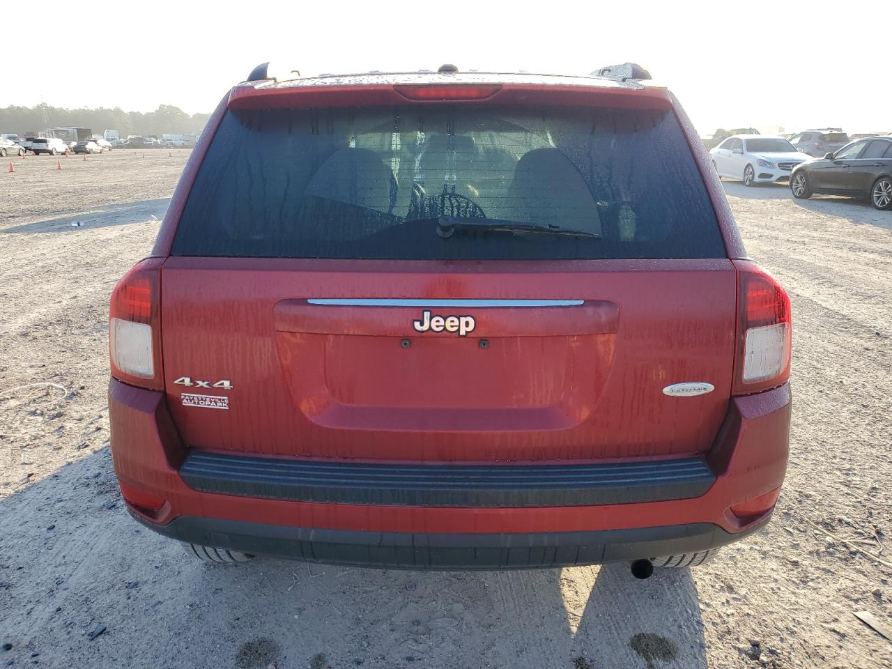 1C4NJDEB9GD662621 JEEP COMPASS 2016
