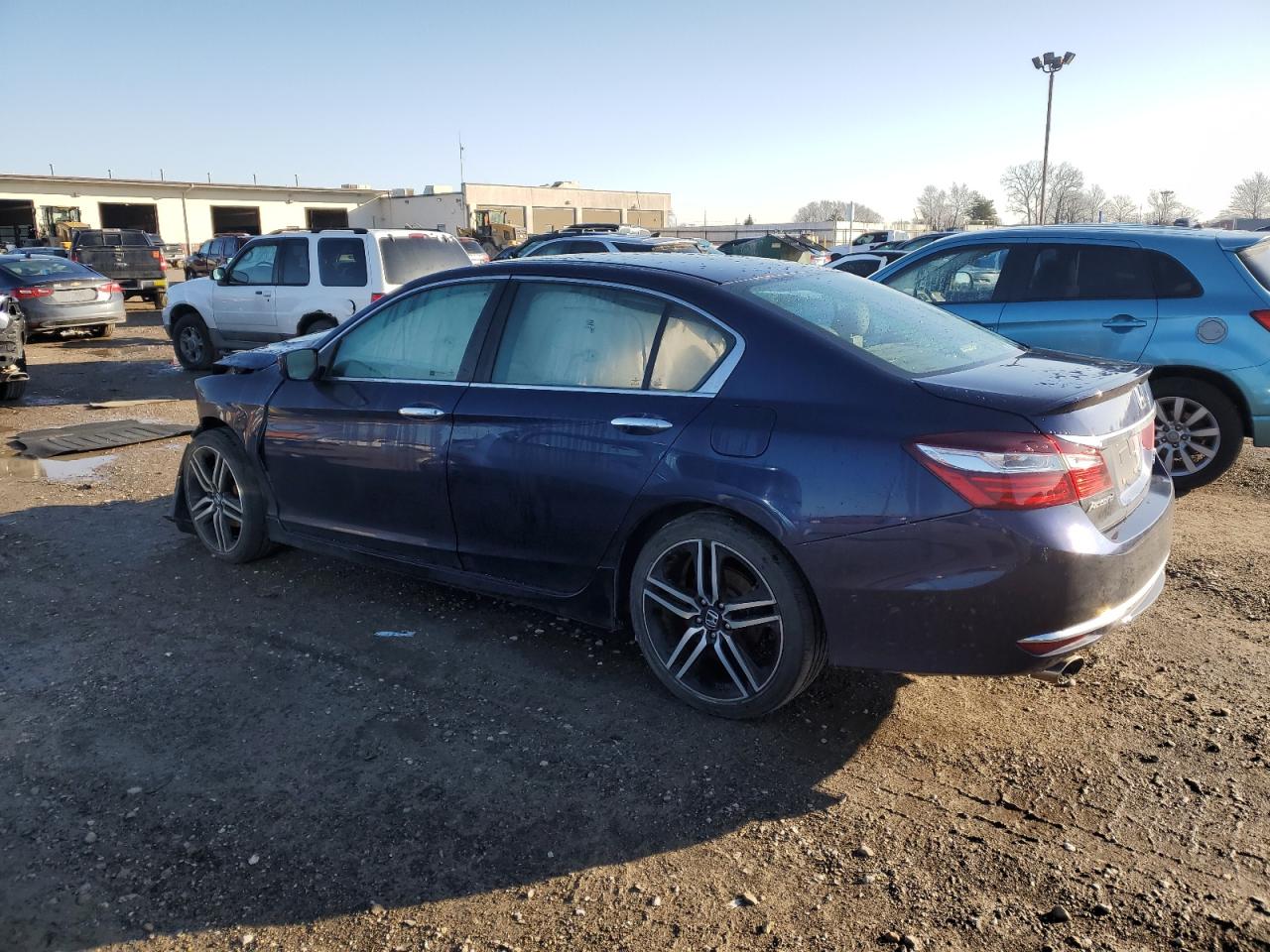 1HGCR2F19HA036095 HONDA ACCORD 2017