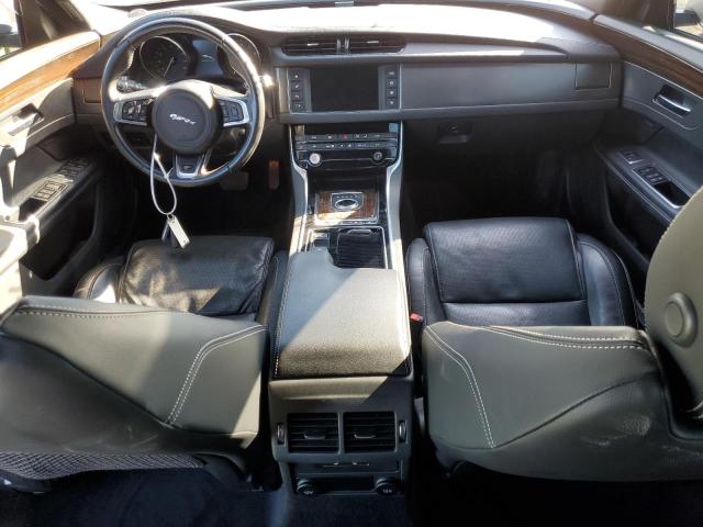 2017 JAGUAR XF S SAJBG4BV1HCY48226