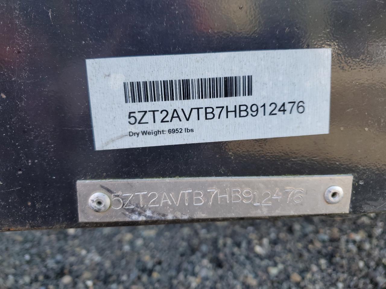 5ZT2AVTB7HB912476 OTHR TRAVEL TRL 2016