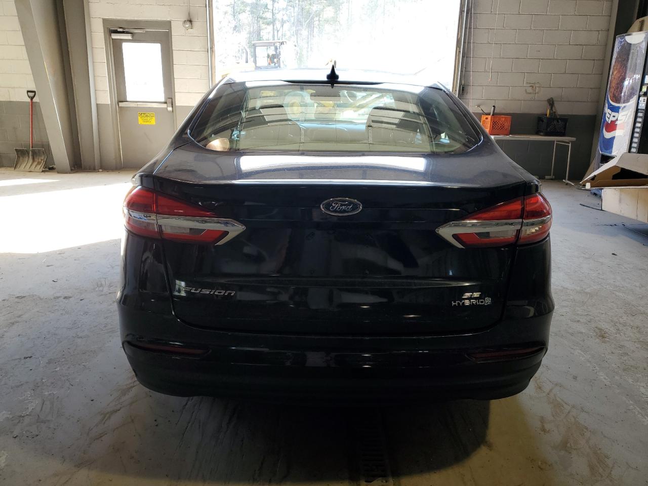 3FA6P0LU5KR187703 FORD FUSION 2019