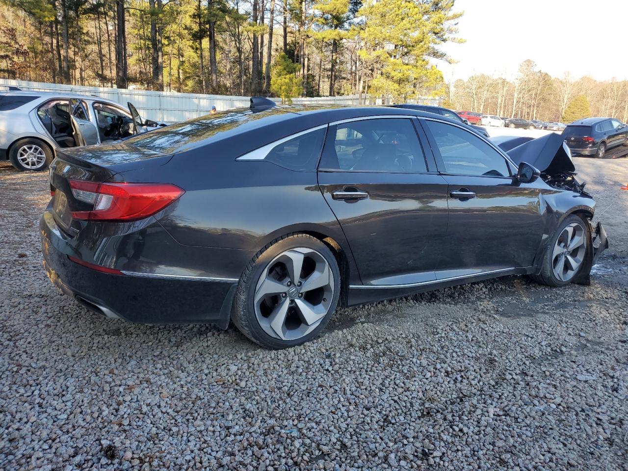 1HGCV1F99JA019444 HONDA ACCORD 2018