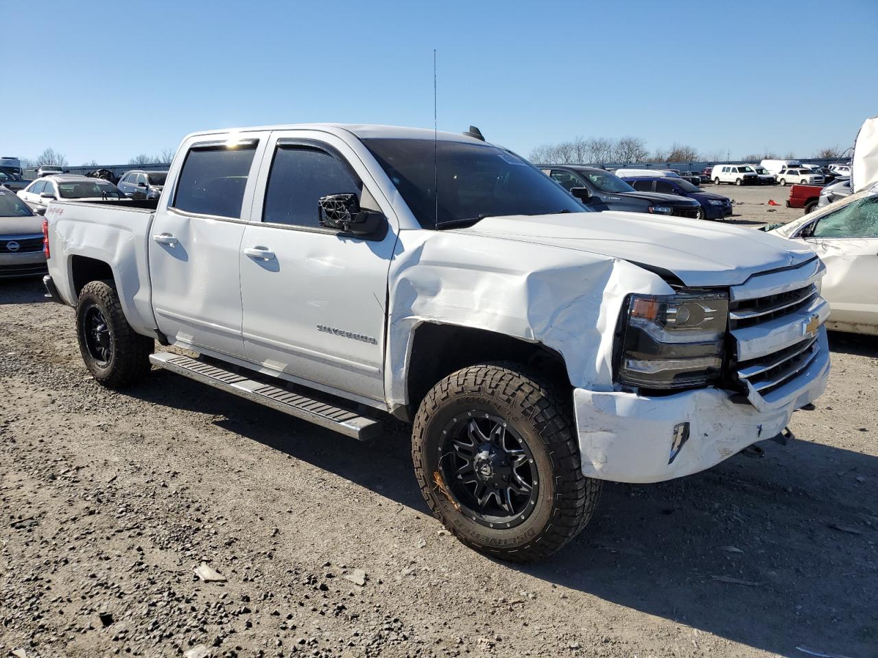 3GCUKREC7HG349957 CHEVROLET ALL Models 2017