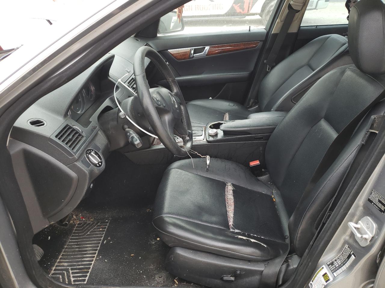WDDGF81X38F046685 2008 Mercedes-Benz C 300 4Matic