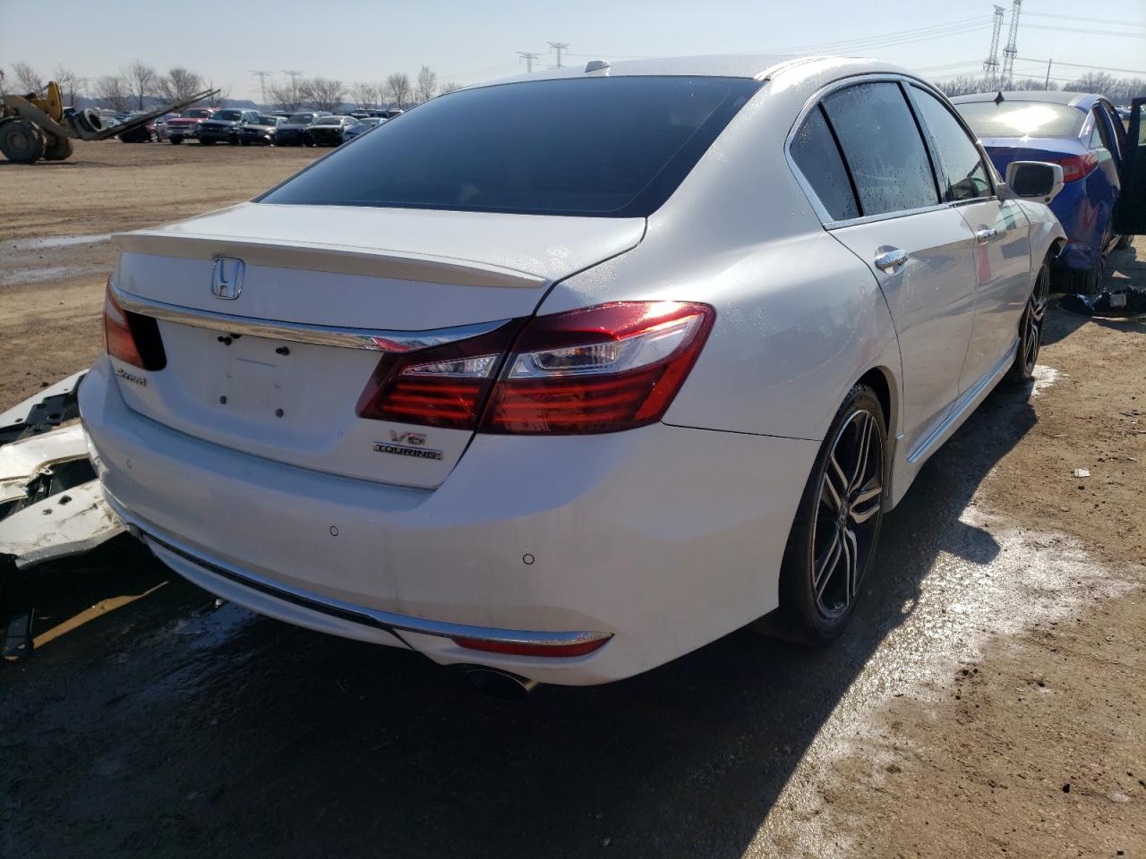 1HGCR3F98GA009402 HONDA ACCORD 2016