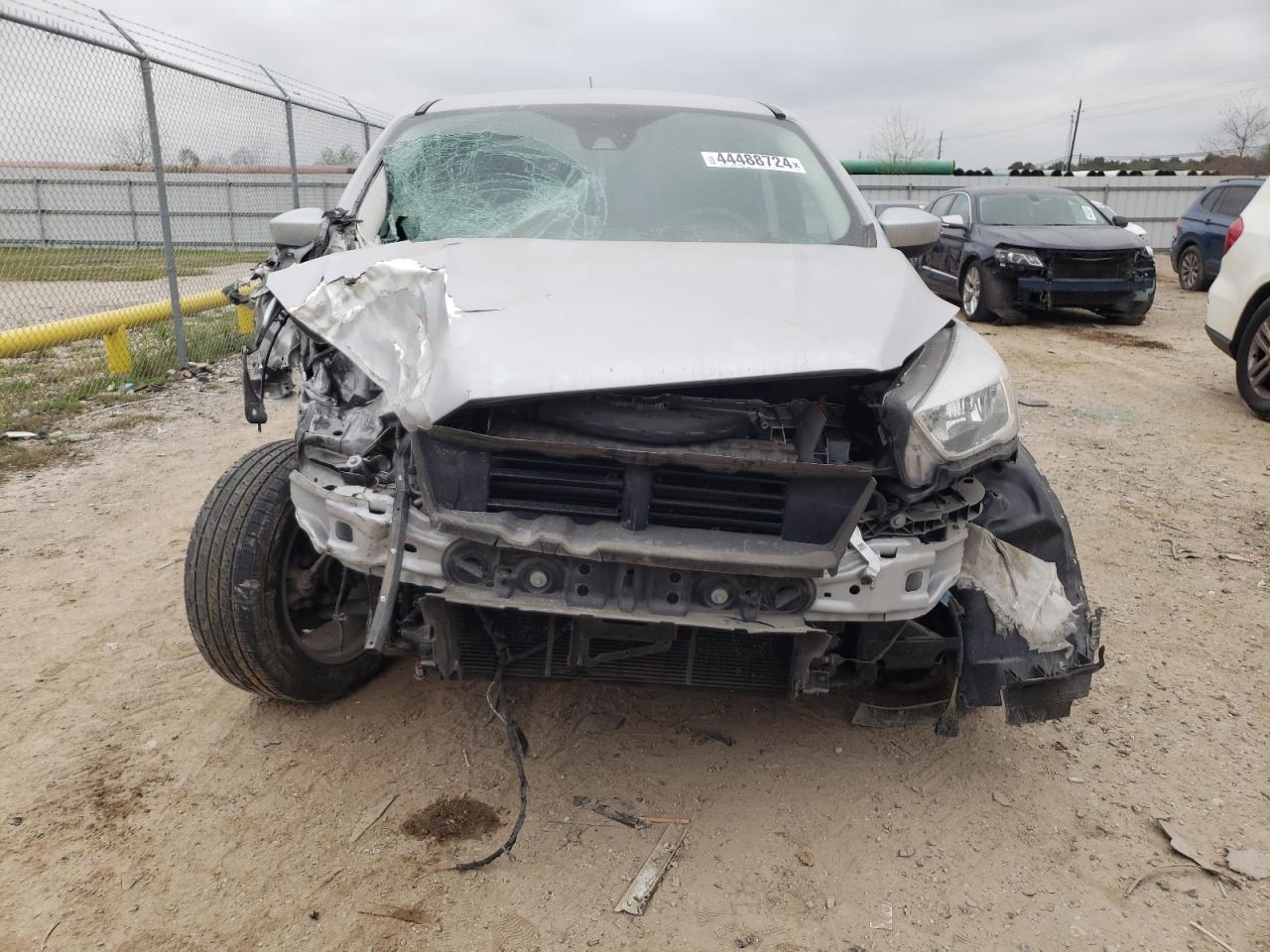 1FMCU0GD5KUC35740 FORD ESCAPE 2019