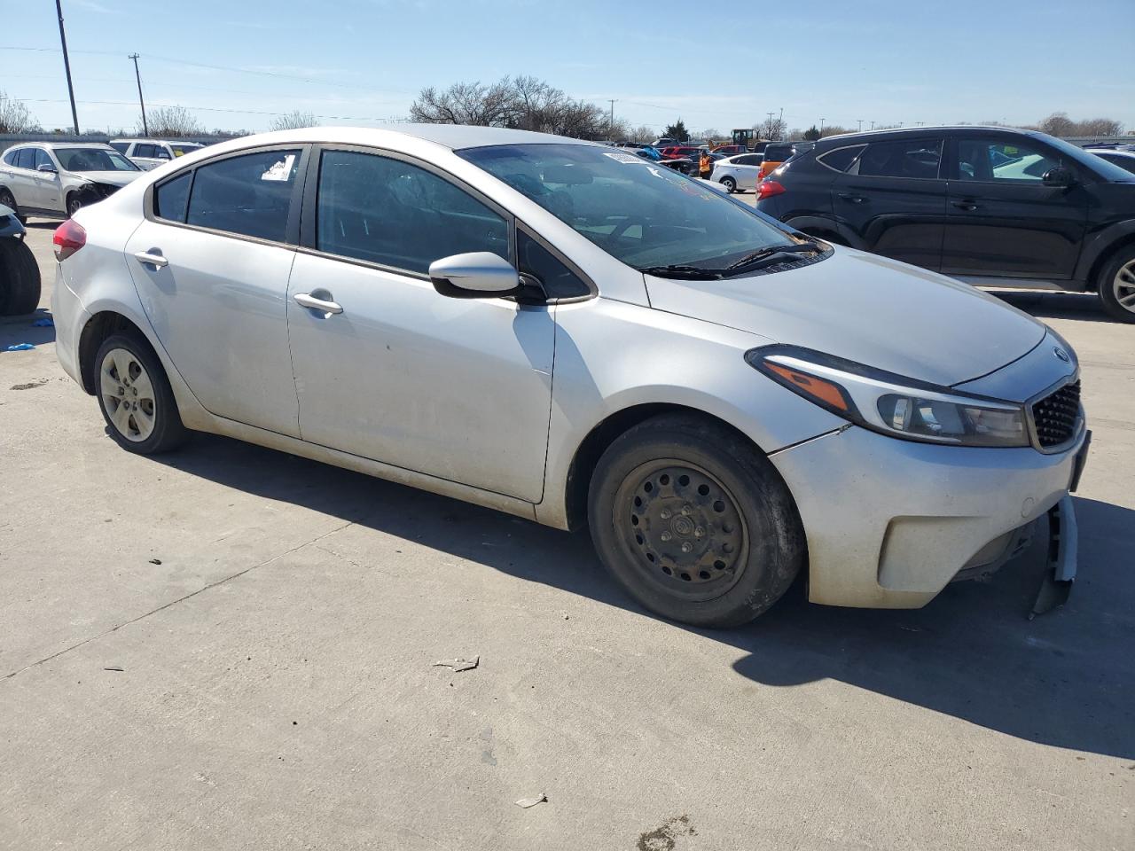 3kpfk4a77he089219 3KPFK4A77HE089219 2017 Kia Forte Lx