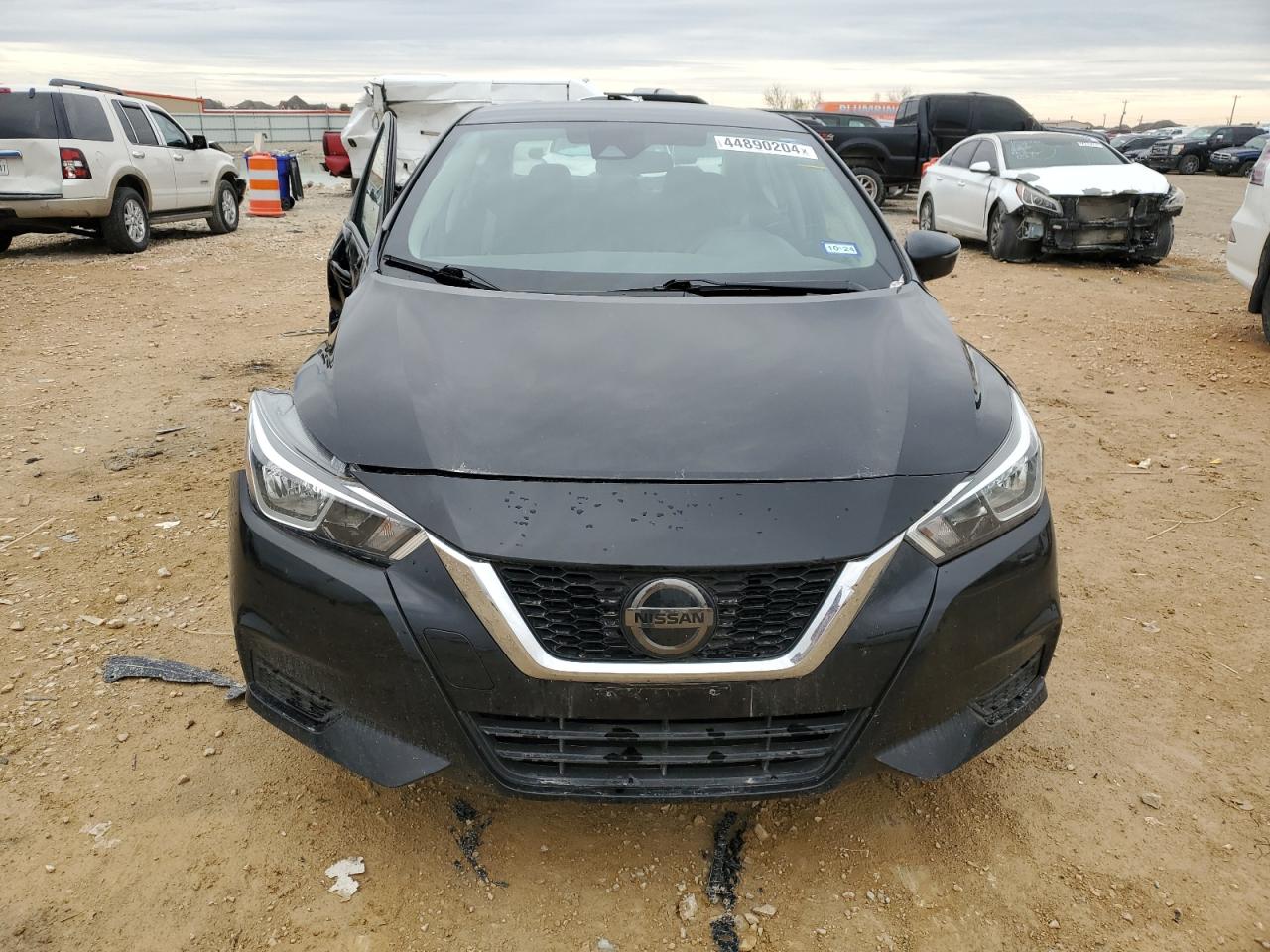 3N1CN8EV0ML882350 NISSAN VERSA 2021