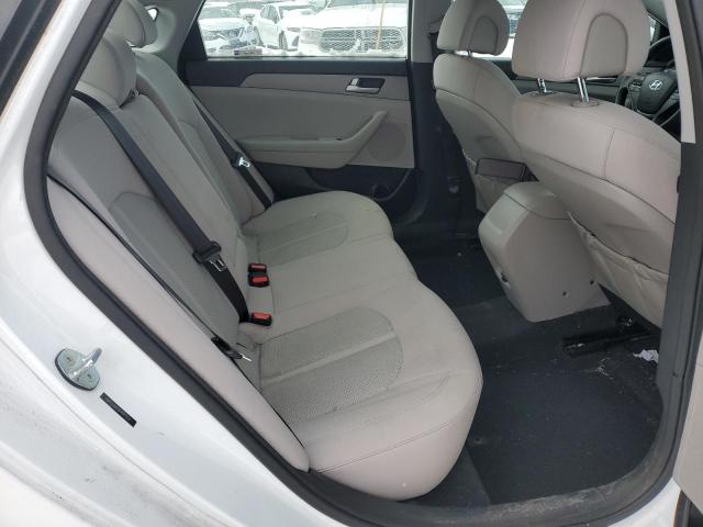 2015 HYUNDAI SONATA SE 5NPE24AF2FH187019