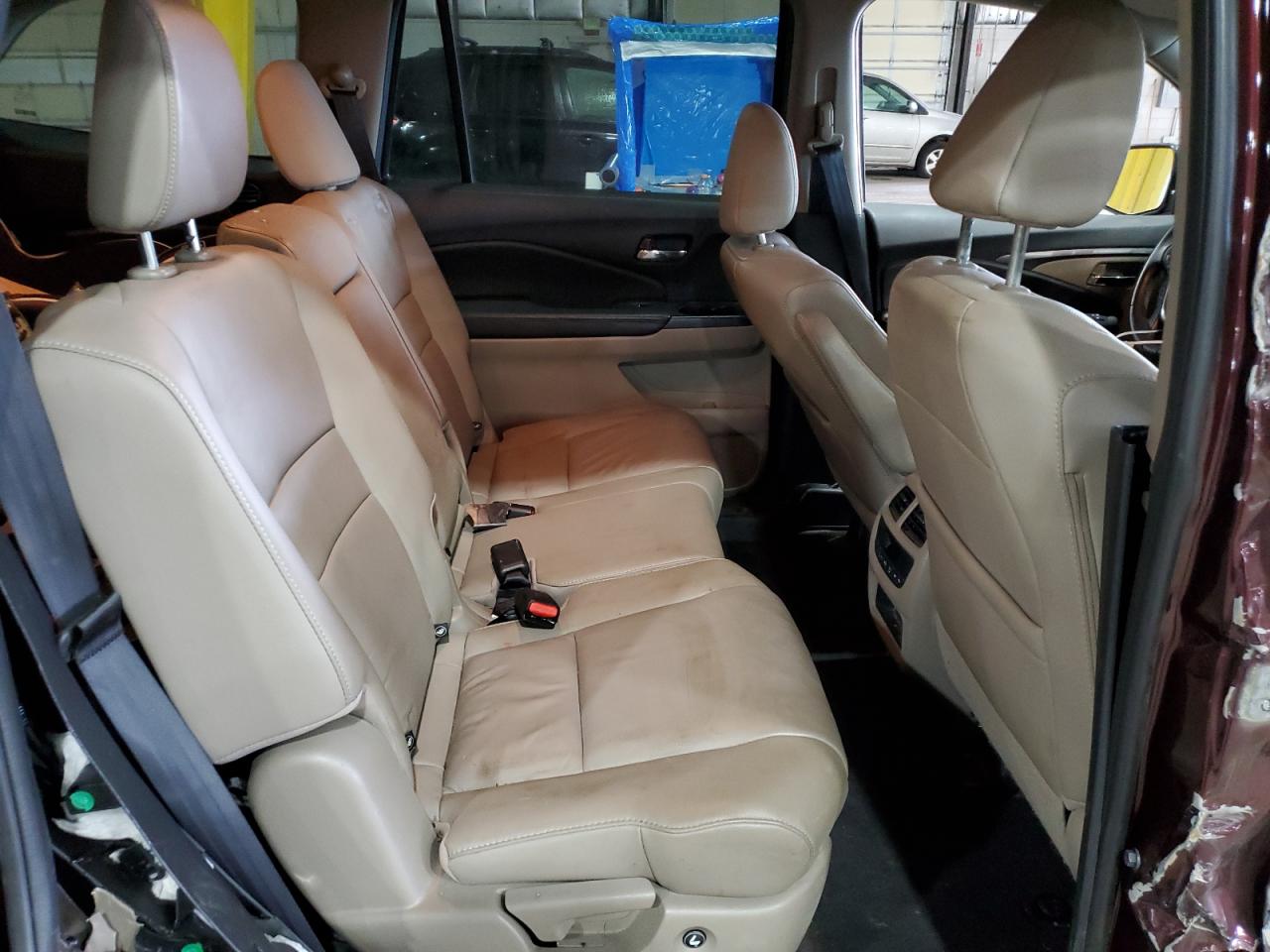 5FNYF6H56GB099021 HONDA PILOT 2016