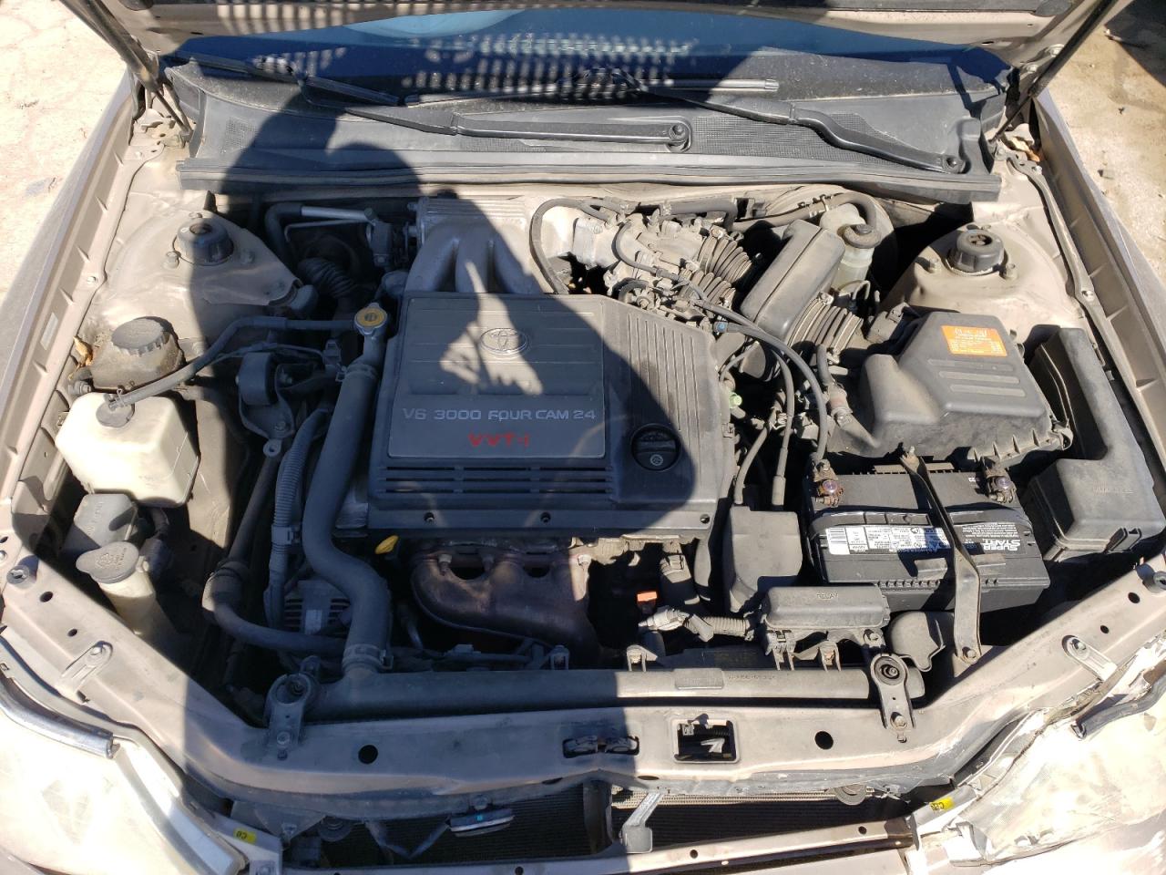 4t1bf28bx1u137915 4T1BF28BX1U137915 2001 Toyota Avalon Xl
