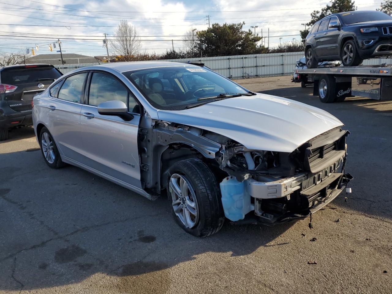 3FA6P0LU0JR147012 FORD FUSION 2018