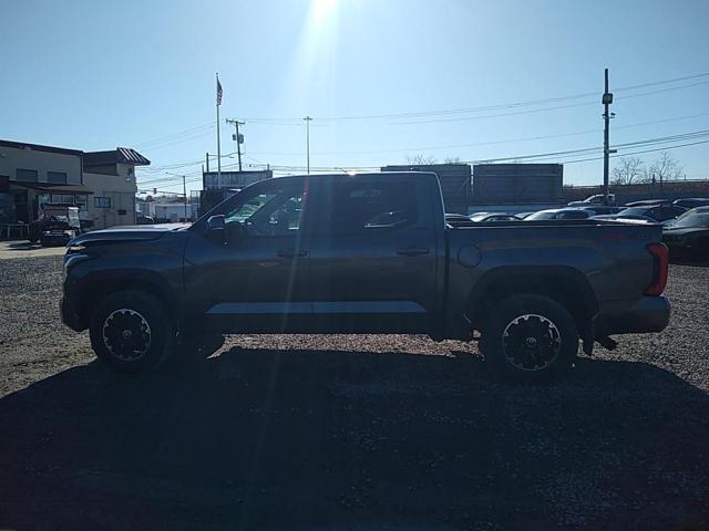 2022 Toyota Tundra Crewmax Sr VIN: 5TFLA5DB0NX052293 Lot: 41026324