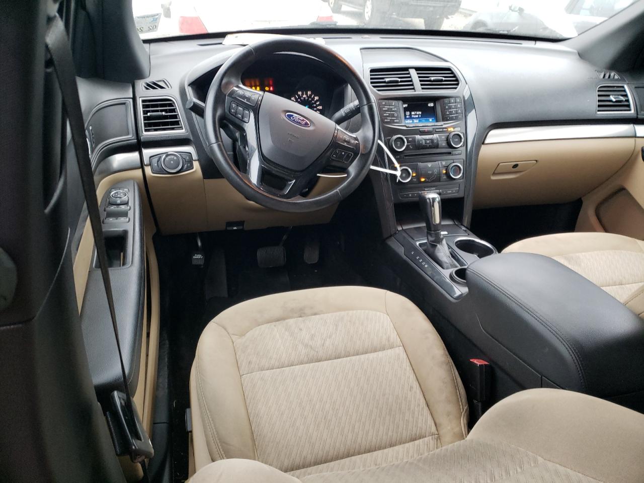 1FM5K7B83HGE27117 FORD EXPLORER 2017