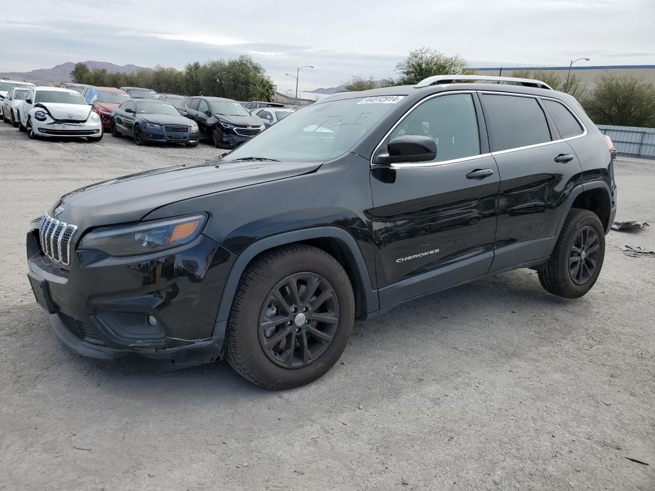 1C4PJMLB4KD484606 2019 Jeep Cherokee Latitude Plus