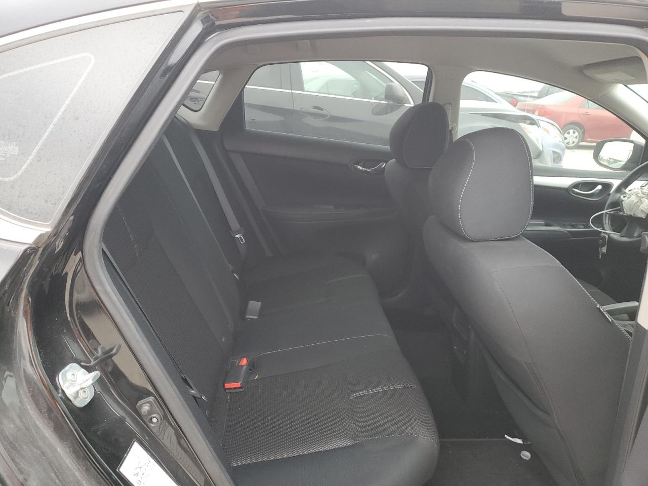3N1AB7AP8JY293076 NISSAN SENTRA 2018