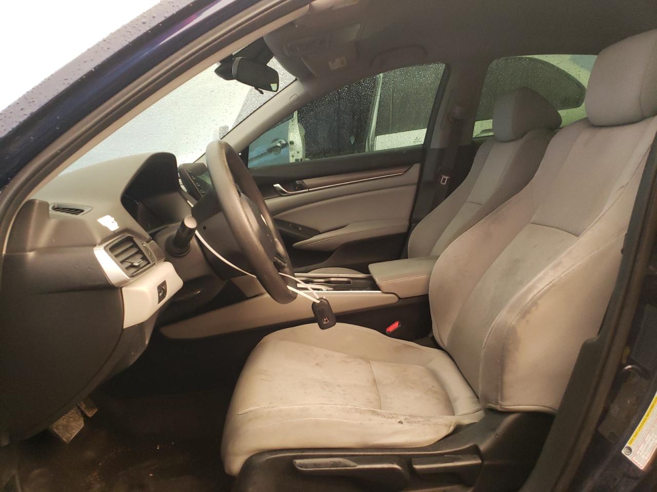 1HGCV1F18JA028940 HONDA ACCORD 2018