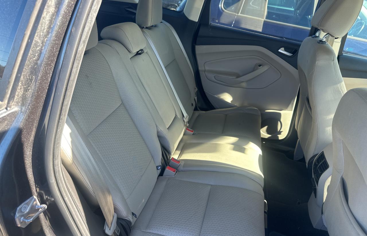 1FMCU9GD3HUE81778 FORD ESCAPE 2017