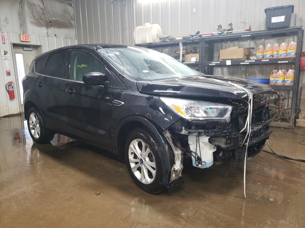 1FMCU0GDXHUC44801 FORD ESCAPE 2017