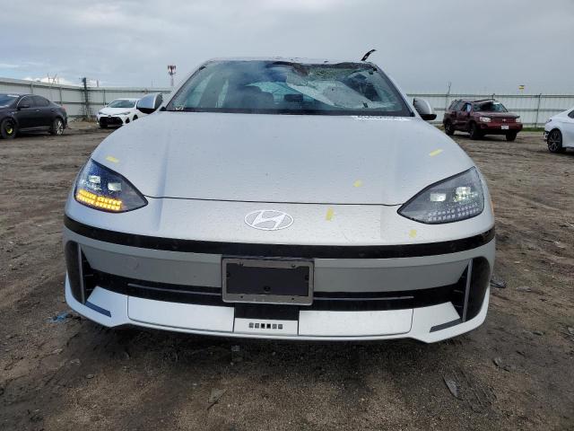 2024 HYUNDAI IONIQ 6 SE - KMHM34AA6RA059306