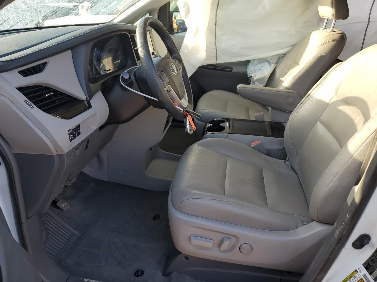 5TDYZ3DC4KS977477 TOYOTA All Models 2019