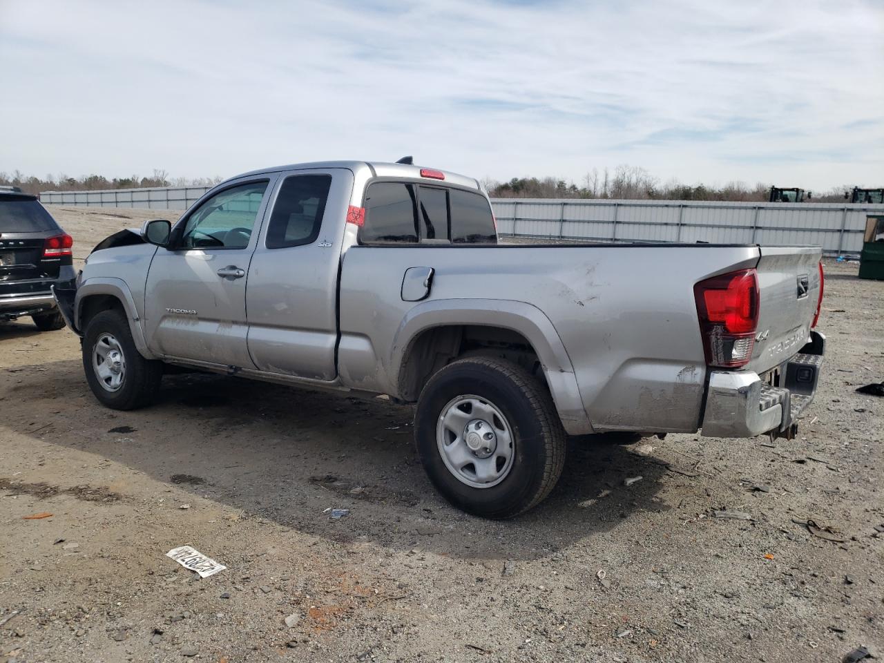 5TFSZ5AN0JX159745 TOYOTA TACOMA 2018