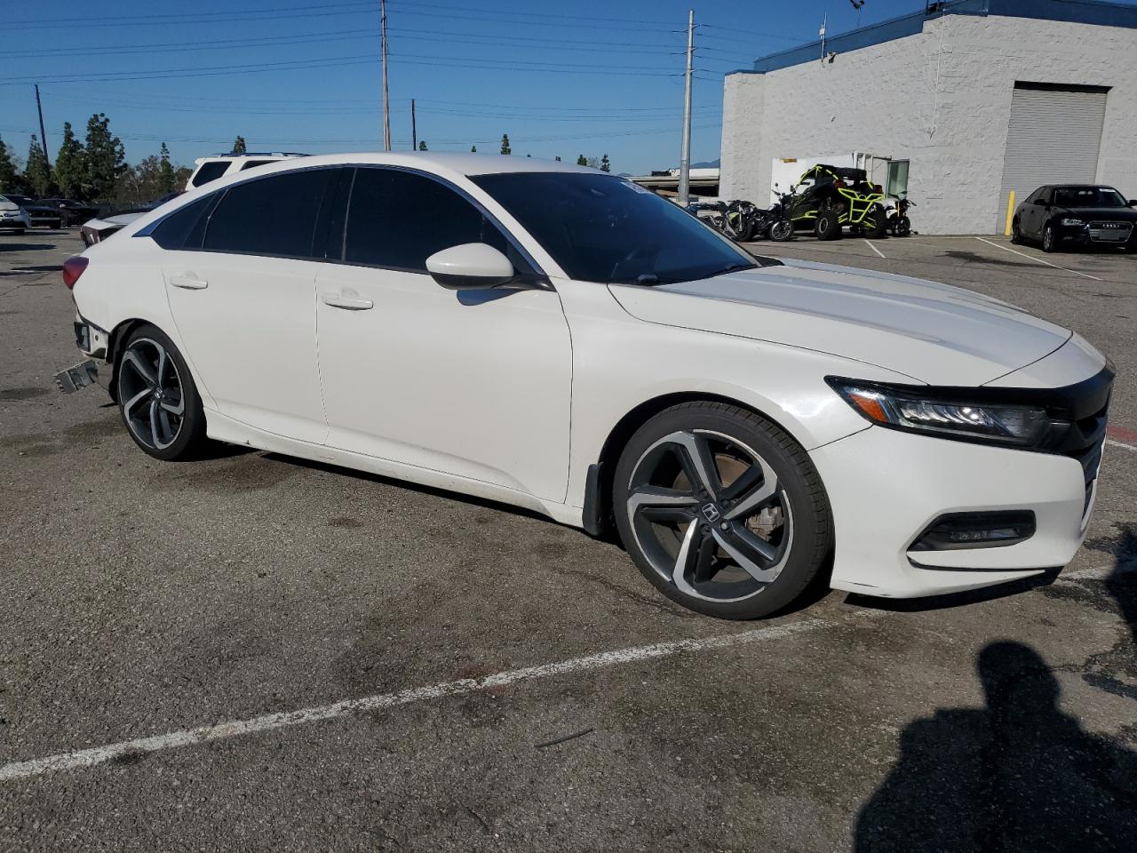 1HGCV1F32KA038978 HONDA ACCORD 2019