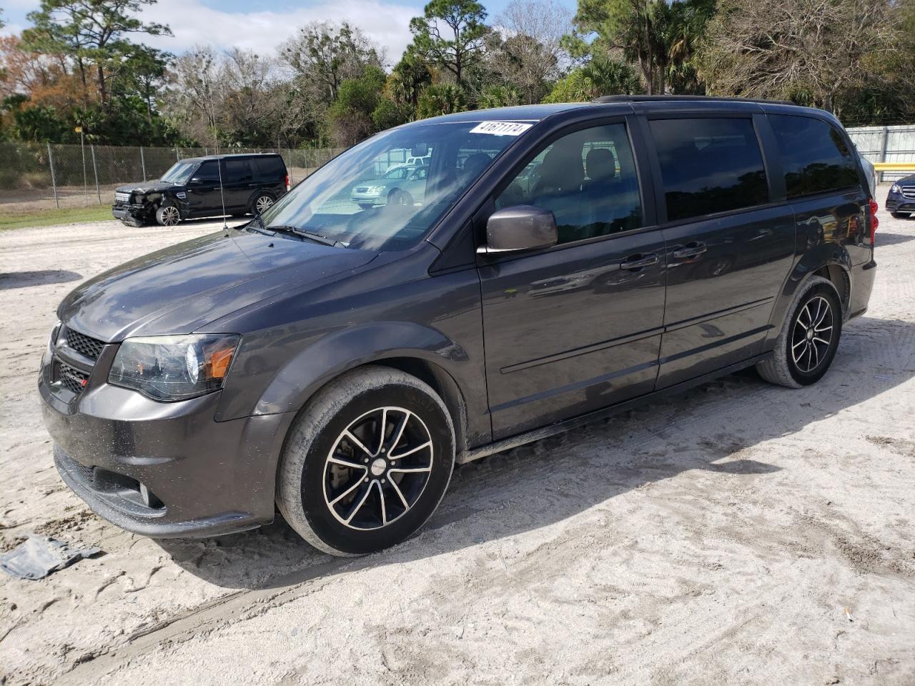 2C4RDGEG7GR339901 2016 Dodge Grand Caravan R/T