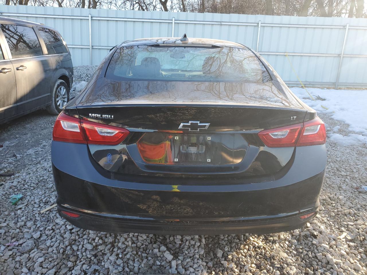 1G1ZD5ST5JF222282 CHEVROLET MALIBU 2018