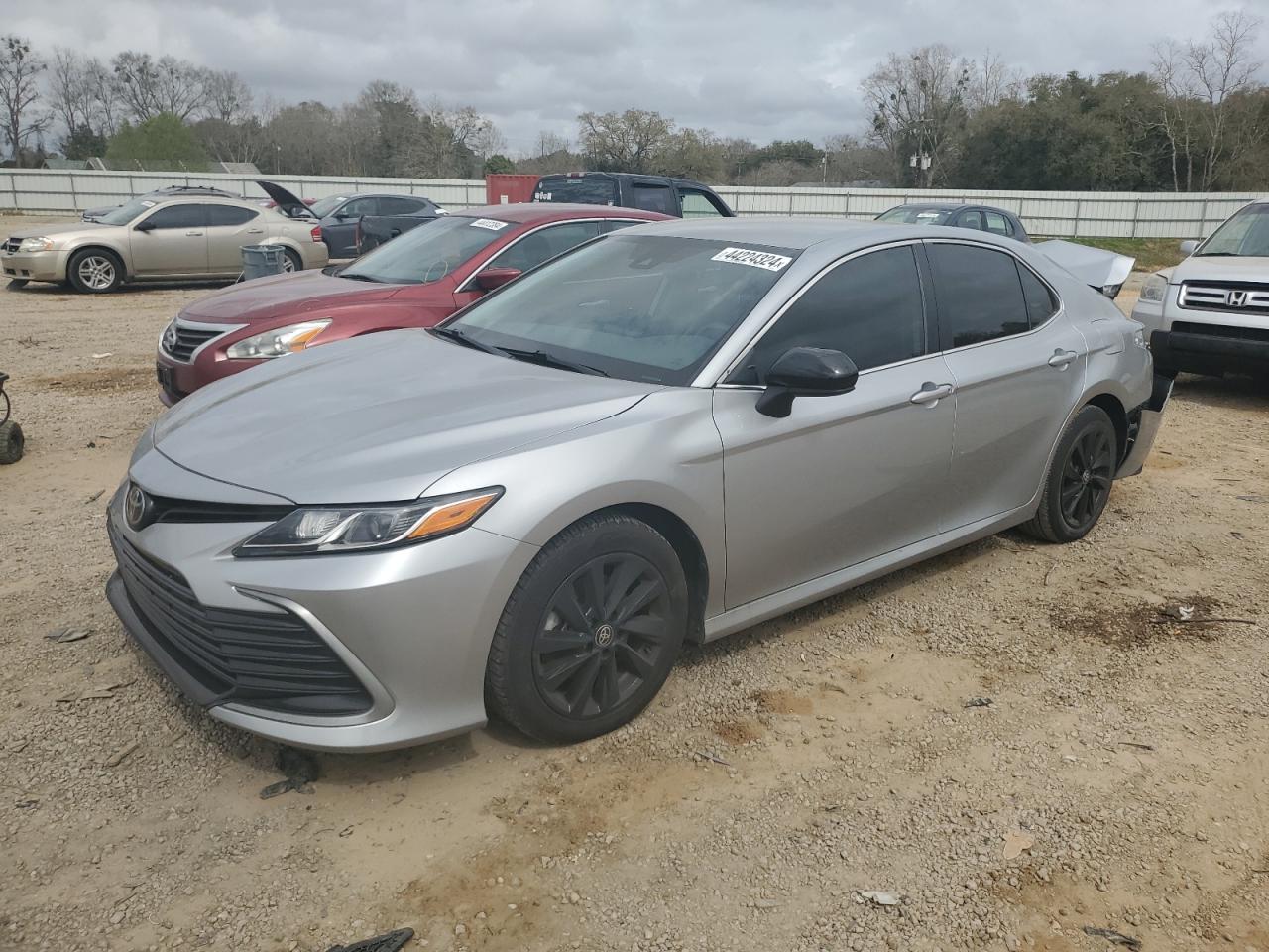 4T1C11AK9MU571058 TOYOTA CAMRY 2021