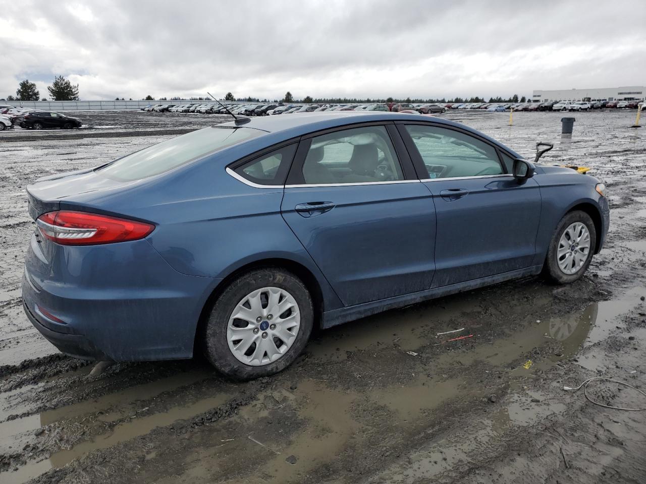3FA6P0G70KR165998 FORD FUSION 2019