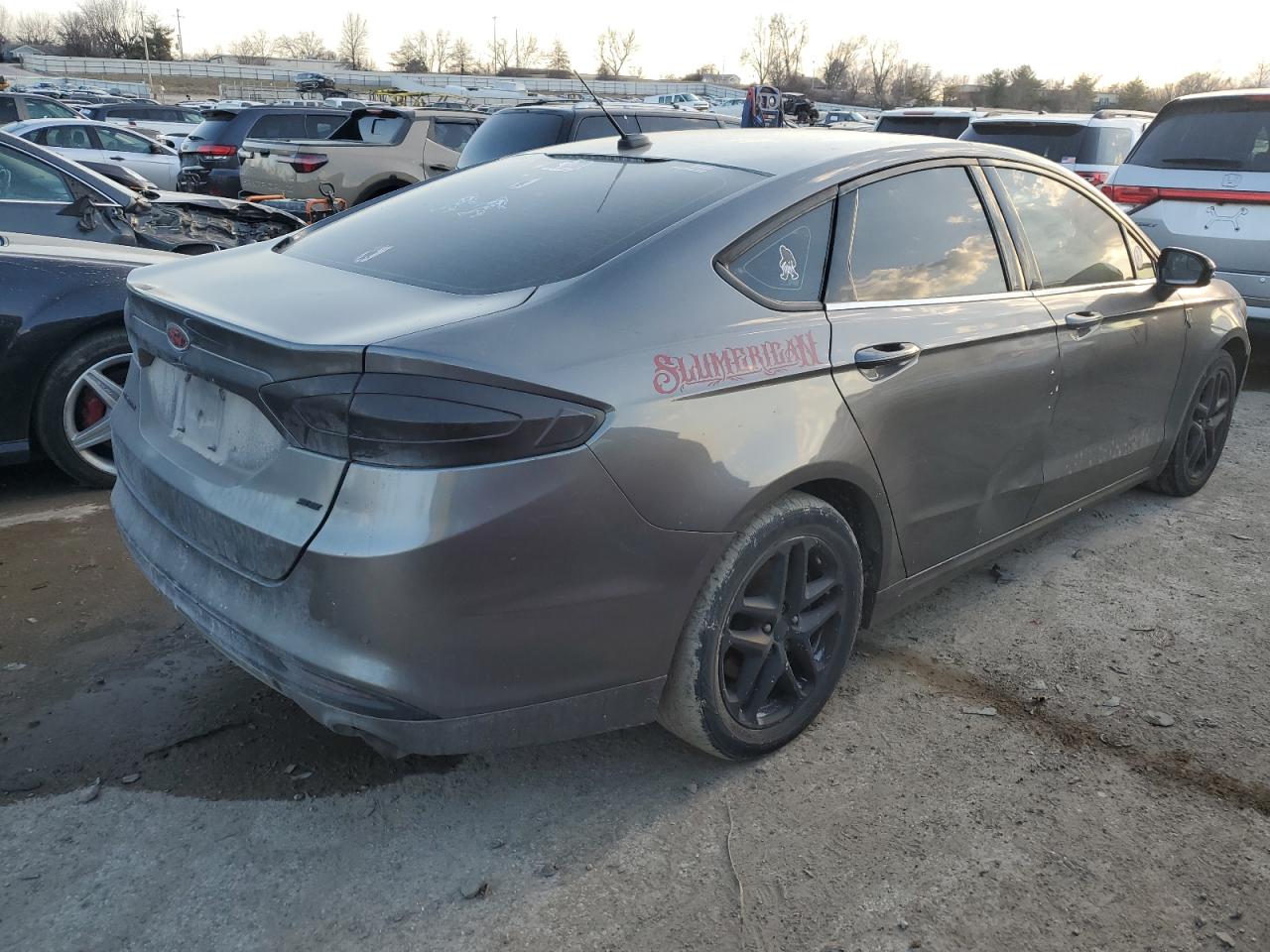 FORD FUSION SE