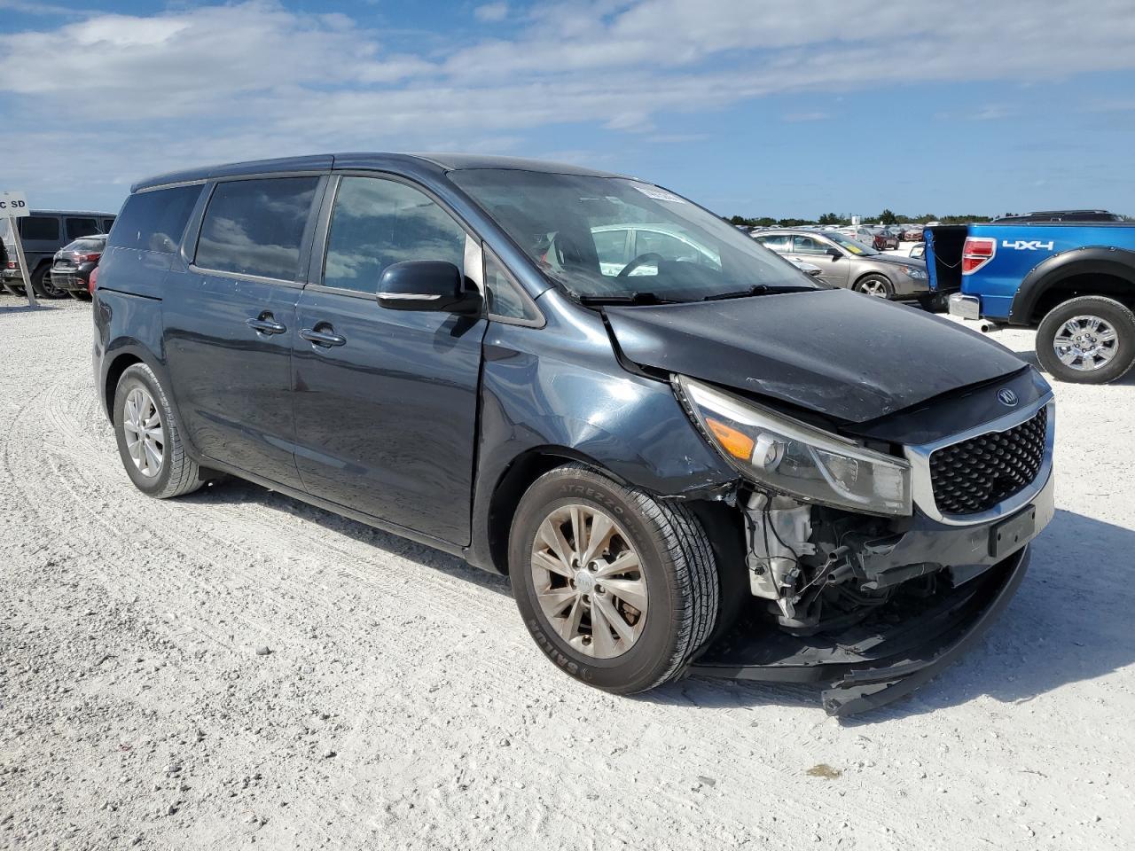 2017 Kia Sedona Lx vin: KNDMB5C15H6241185