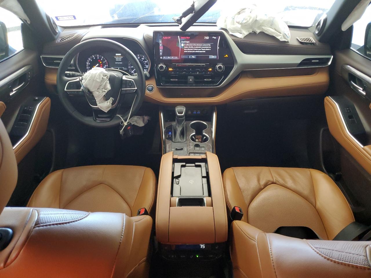 5TDFZRAH4NS129677 TOYOTA HIGHLANDER 2022