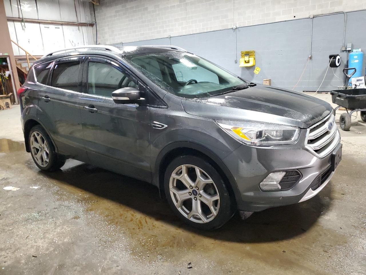1FMCU9J96KUB88288 FORD ESCAPE 2019