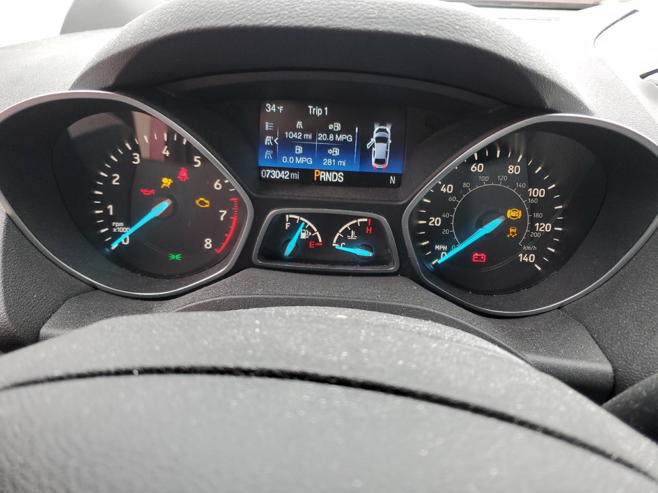 1FMCU9G98HUC33621 FORD ESCAPE 2017