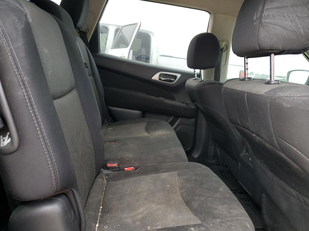 5N1DR2MN2HC622131 NISSAN PATHFINDER 2017