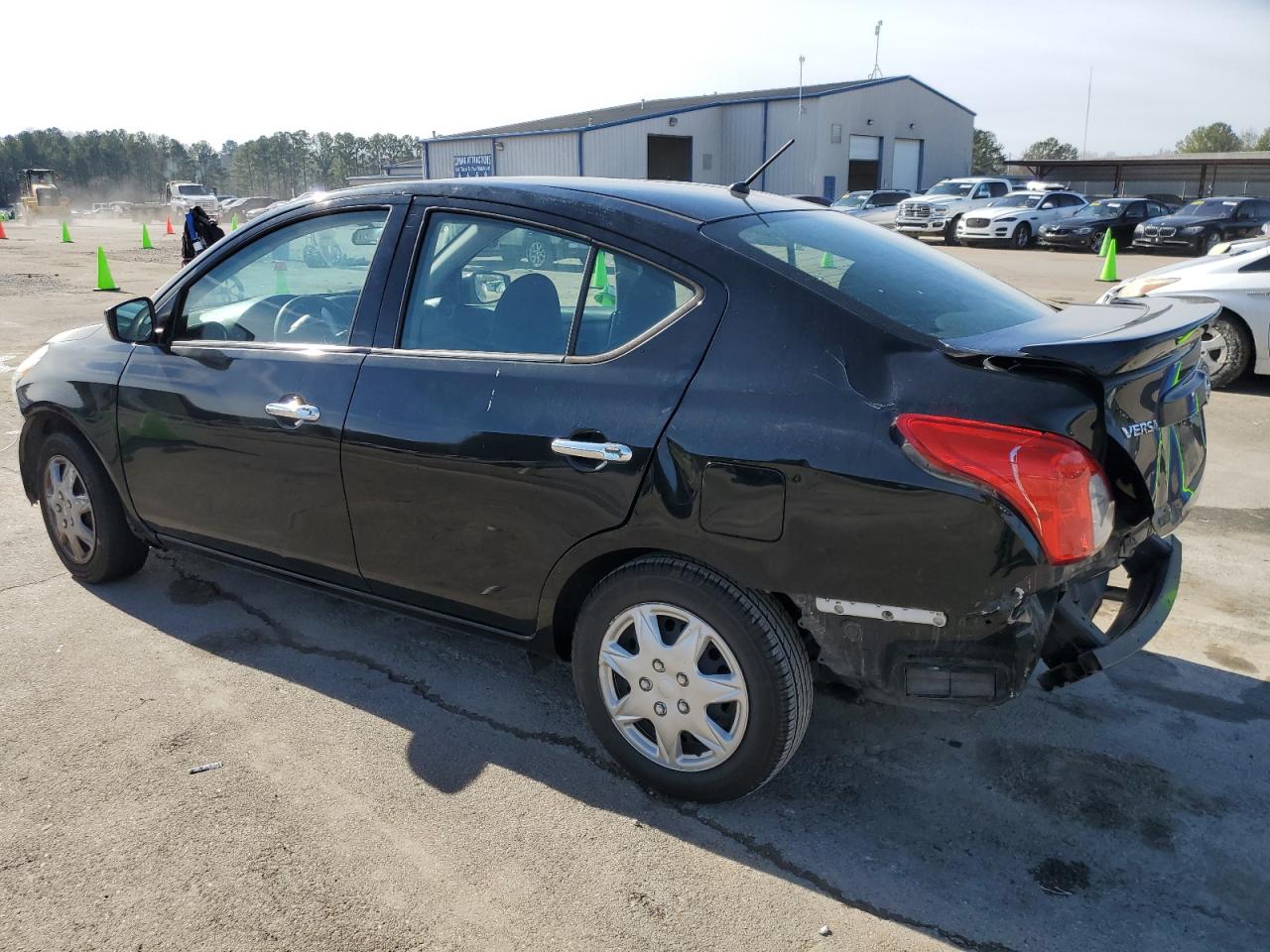 3N1CN7AP8JL854891 NISSAN VERSA 2018