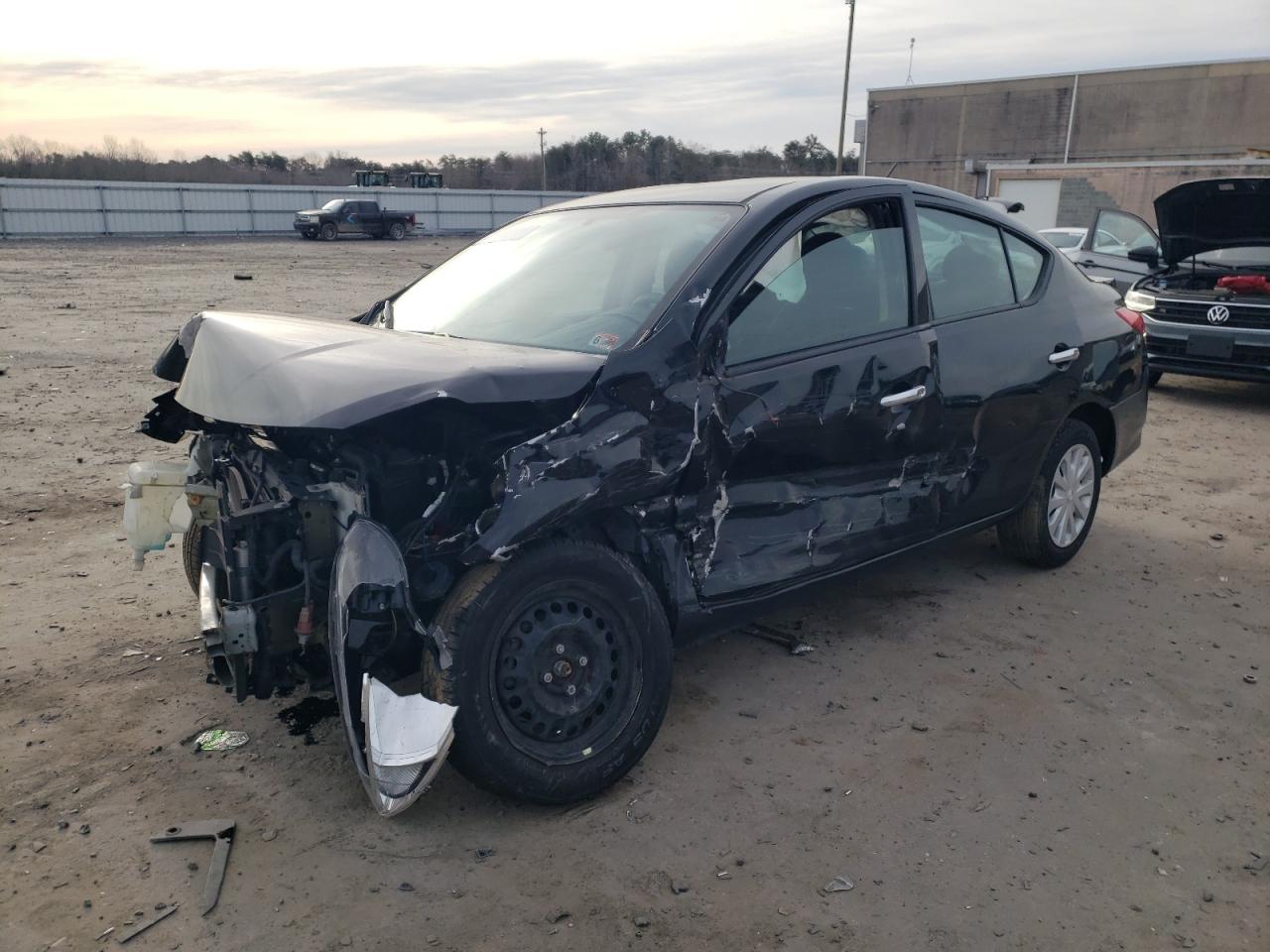 3N1CN7AP2KL845265 NISSAN VERSA 2019