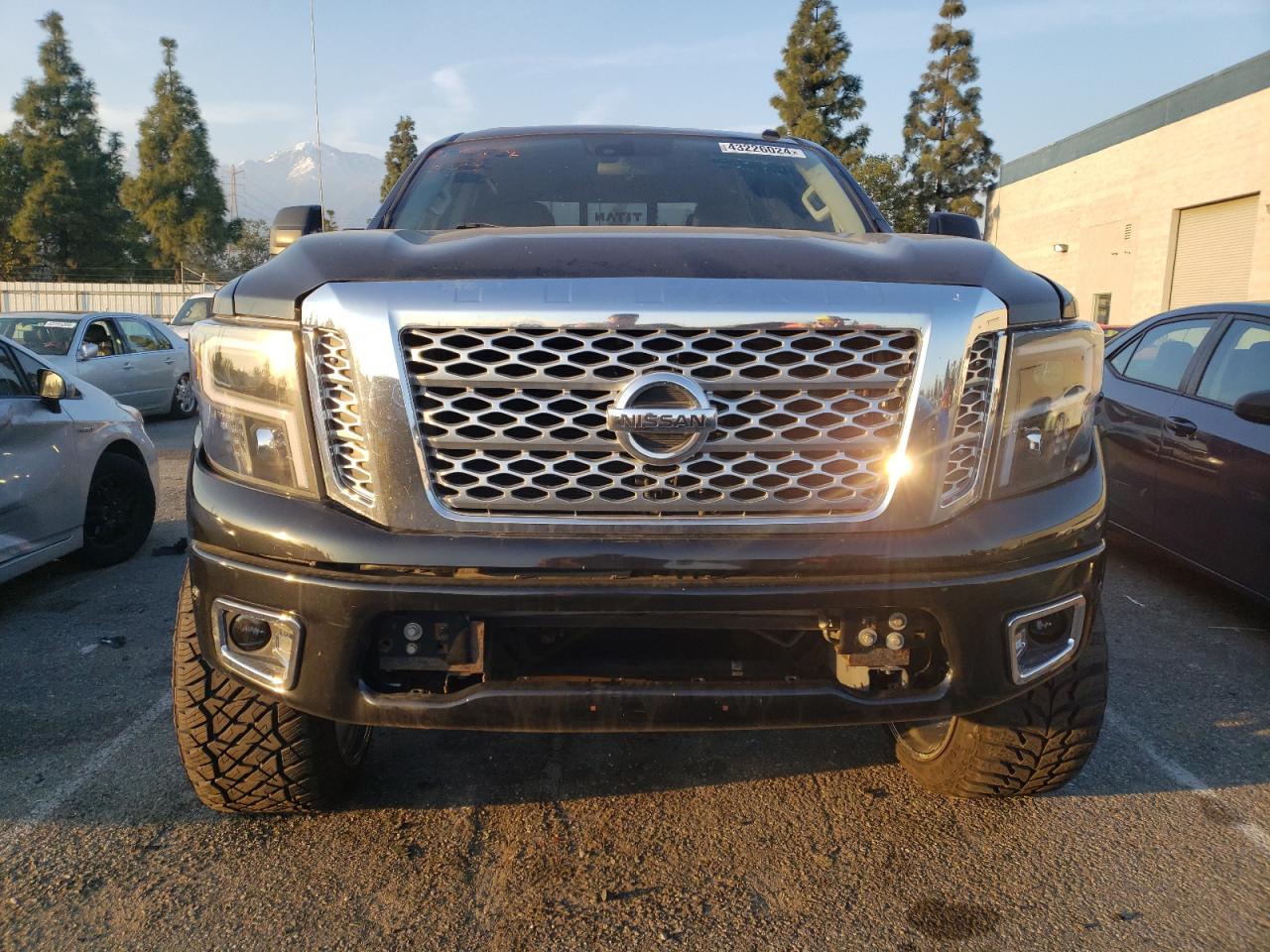 1N6BA1F49JN535044 NISSAN TITAN 2018