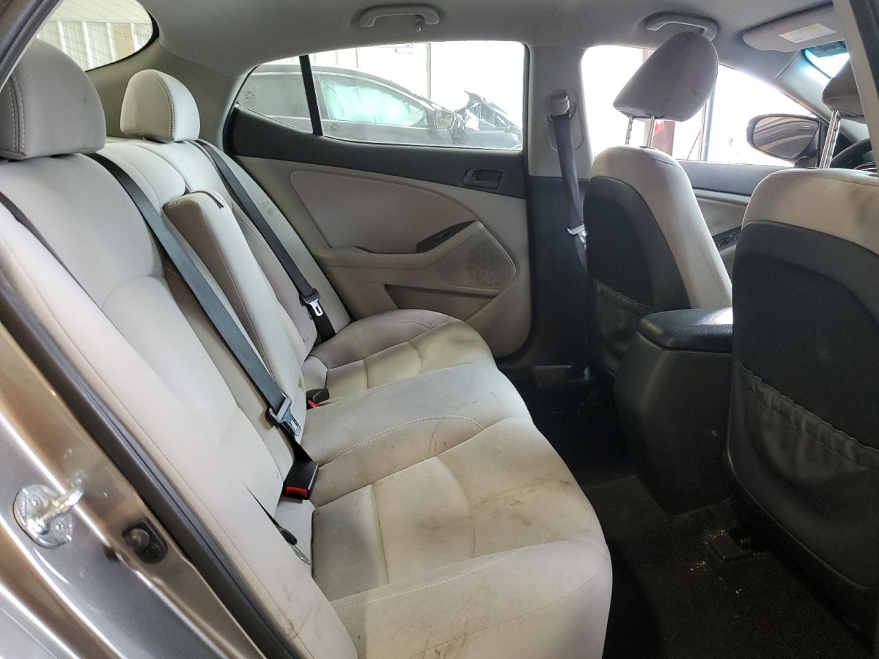 5XXGM4A74FG366024 2015 Kia Optima Lx