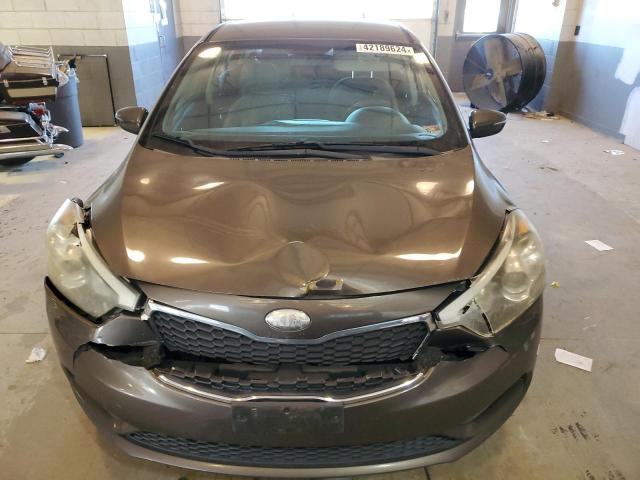 VIN KNAFX4A64E5098425 2014 KIA Forte, LX no.5