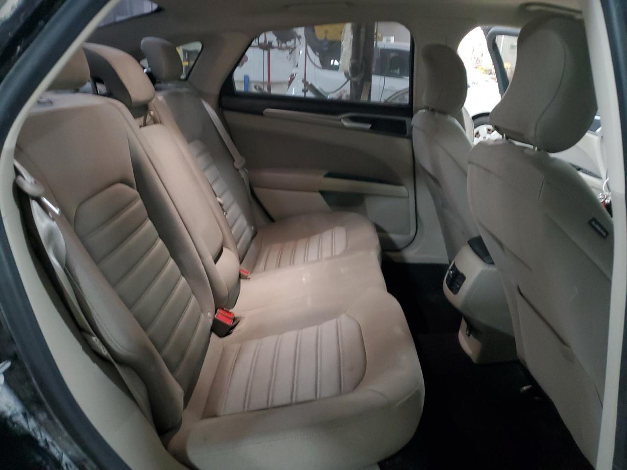 3FA6P0HD4KR199298 FORD FUSION 2019