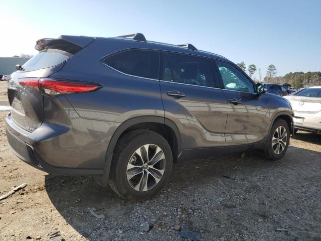 2021 Toyota Highlander - Image 3